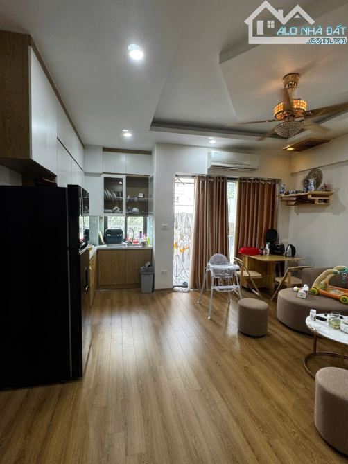 CHỦ CẦN BÁN GẤP CHUNG CƯ KĐT PHÁP VÂN - LÔ GÓC - 81M, 3 PHÒNG NGỦ - NỘI THẤT MỚI. - 3