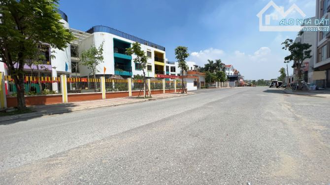 DUY NHẤT MẢNH ĐẤT VÀNG TÁI ĐỊNH CƯ NGỌC THỤY 80M, MT6M, THÔNG SỐ KIM CƯƠNG,VÔ VÀN TIỆN ÍCH - 3
