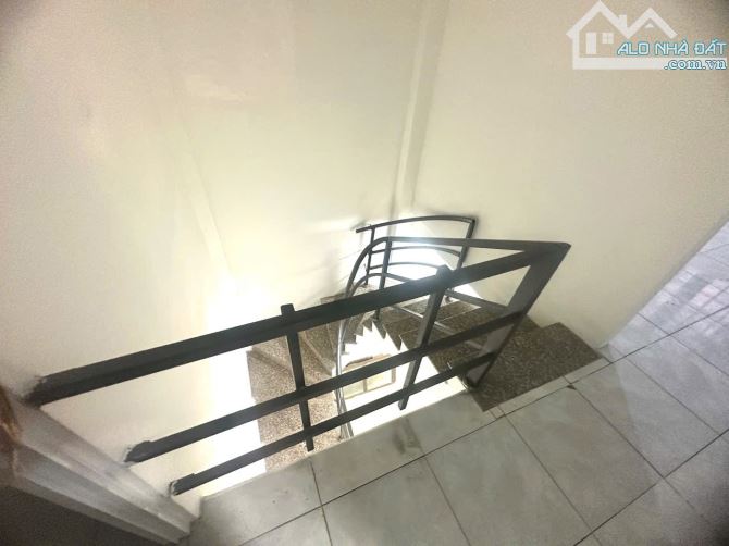 Nha 2 tầng đông hoà dĩ an hoàng hoa thám dt 93m2 - 3