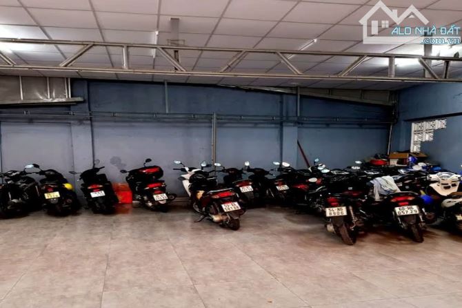 Bán gấp căn góc, hẻm 2 oto tránh, 190m2, Phan Văn Hân, Gần ngã 4 Hàng Xanh ! - 3
