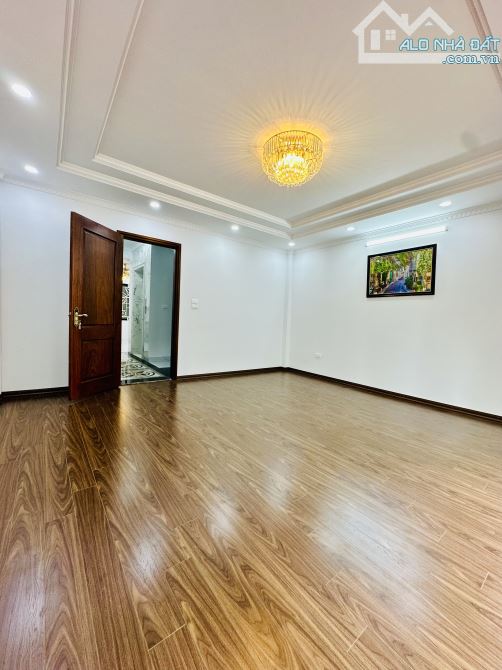 Bán nhà phố Kim Đồng Hoàng Mai 61m 5 tầng mt 5m phân lô gara ô tô thang máy - 3