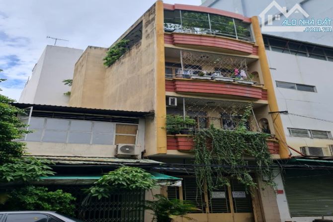 Bán gấp ở ngay, nhà 3 tầng, Q.3, hẻm xe hơi tránh nhau, Lý Chính Thắng, Sát mặt tiền ! - 3