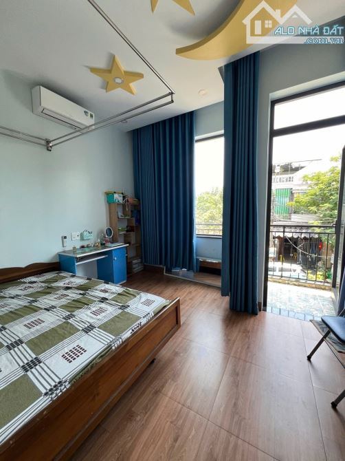 Bán Nhà Phạm Vấn 7.5m, Gần Bãi Tắm Sơn Trà, 71m2, 3 Tầng Chỉ 6.x Tỷ - 3