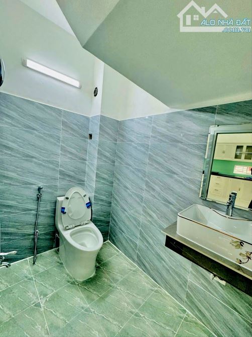 Bán nhà Bình Thạnh- Nơ Trang Long - Phường 14 - 3 Tầng-3 PN-Gần BV Gia Định – 4 tỷ hơn TL - 3