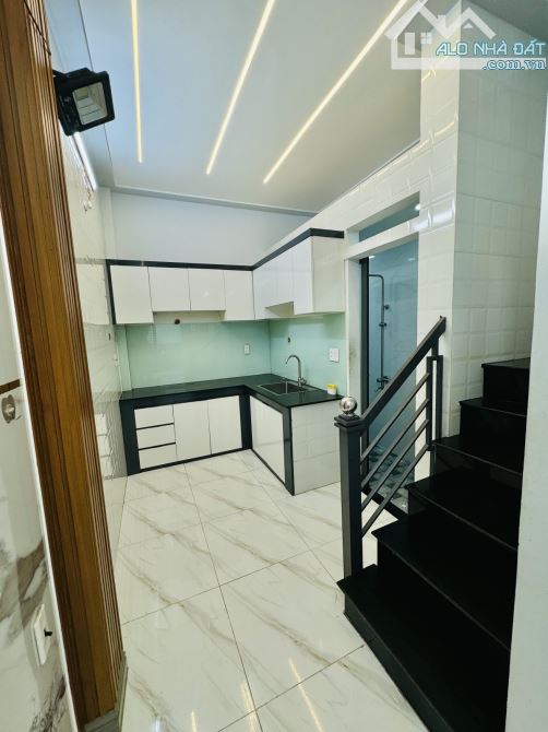 P12 Gò Vấp - Nhà đẹp 2 Tầng - Đầy đủ tiện ích - 3.2 Tỷ - 3