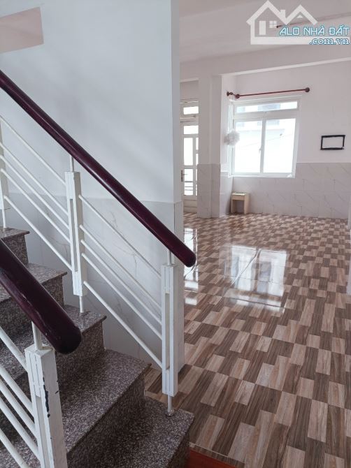 Bán Nhà Phố Phường 2 Đà Lạt SRXD - Chỉ Với 3 Tỷ 4 - 3