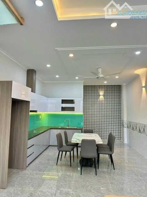 SIÊU PHẨM 4LẦU RẤT ĐẸP Gần Cầu An Hảo & Khu Hành Chính Công Mới Của Tỉnh Đồng Nai. An Bình - 3