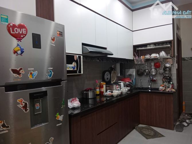 BÁN NHÀ 2 TẦNG ĐÚC Lửng . HIỆP THÀNH 17 QUẬN 12 GIÁ 4TỶ 150 thương lượng. - 3