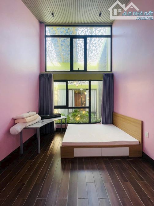 BÁN NHÀ 2 TẦNG ĐẸP GẦN BIỂN NGUYỄN TẤT THÀNH – VIEW CÔNG VIÊN, THOÁNG MÁT TRỌN ĐỜI - 3