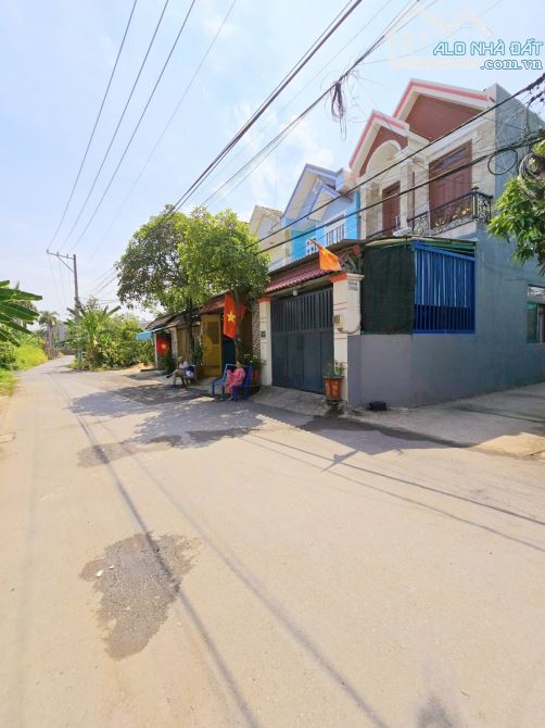 BÁN ĐẤT 70M2 GẦN CHỢ LONG TRƯỜNG VUÔNG VỨC - Ô TÔ - GẦN KĐT ĐÔNG TĂNG LONG - GIÁ 3.1TỶTL - 3