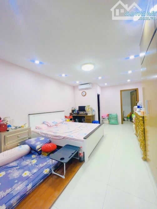 Cần bán gấp siêu phẩm phân lô vỉa hè ô tô tránh, kinh doanh Thụy Phương 42m2, 5T, nhà mới - 3