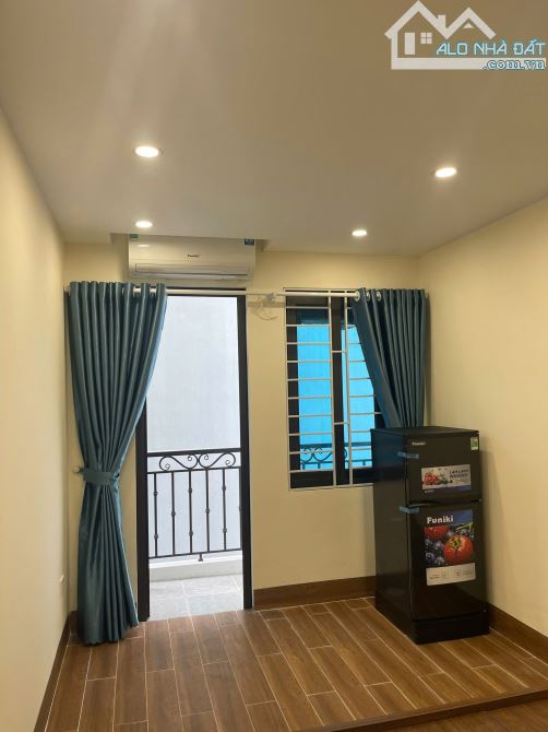 Cho Thuê CCMN Ngõ 137 Đình Thôn Nam Từ Liêm 30m2 Studio Cửa Sổ Ban Công Thang Máy 16 Phòng - 3
