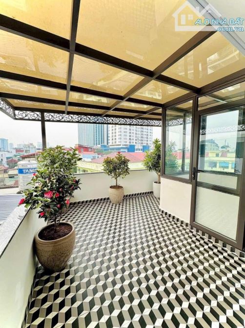 MẶT PHỐ XUÂN THỦY - 72M x 7T THANG MÁY - MT 5.1M - MẶT PHỐ BỀ THẾ - VỪA Ở VỪA CÓ DÒNG TIỀN - 3