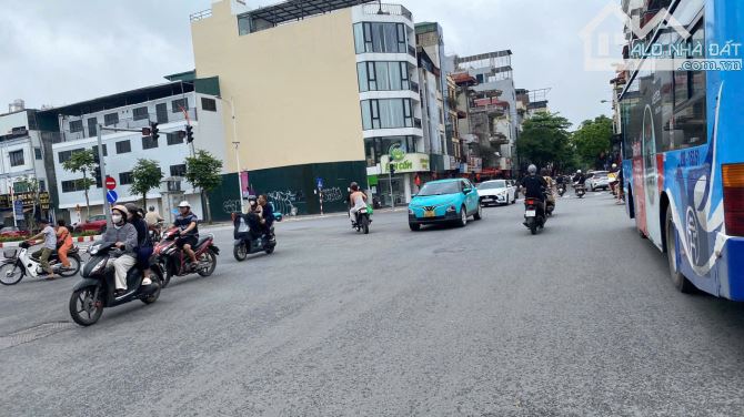 BÁN NHÀ MẶT PHỐ CỔ NGỌC LÂM 115M, 5T, MT5.5M, LÔ GÓC, THANG MÁY, DÒNG TIỀN 100 TRIỆU/THÁNG - 3