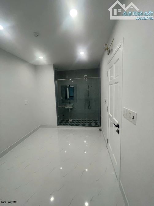 (Hot) Bán nhà mặt tiền khu vip nhà ga T3 Hoàng Hoa Thám 4,6x14m 4 tầng đang cho thuê 30 tr - 3