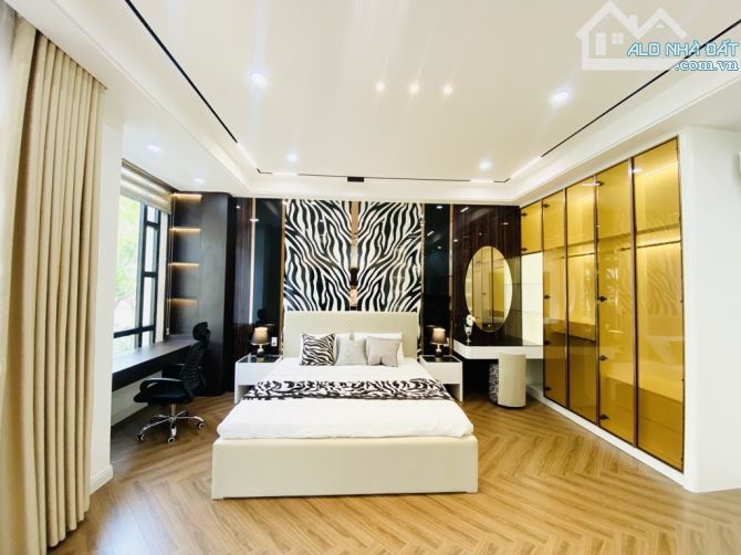 NHÀ GÒ VẤP CÓ THANG MÁY TRÊN ĐƯỜNG PHAN HUY ÍCH GIÁ 10,99 TỶ TL 7 TẦNG SHR - 39