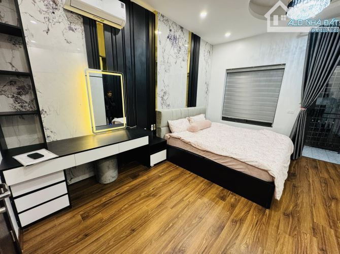 Mặt ngõ Phố Nguyễn Cao HBT Lô góc, kinh doanh ô tô đỗ cửa 39m2x5 tầng thang máy ở ngay. - 4