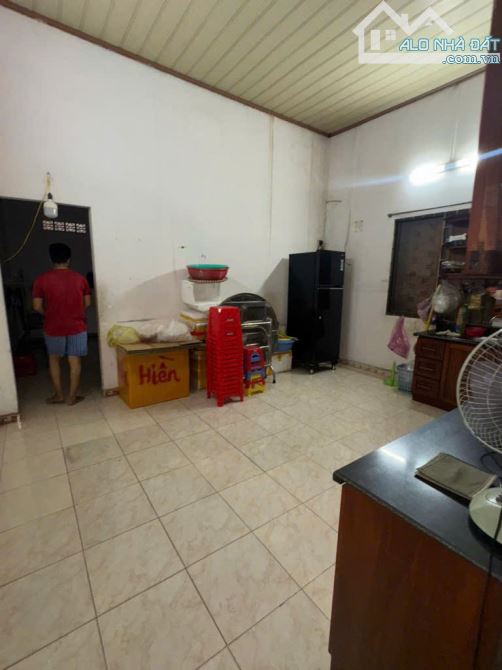 "Bán Nhà 2 tầng - Đường Số 2, Tăng Nhơn Phú B- Quận 9.  Giá nhỉnh :10.x tỷ (TL). Diện tích - 4