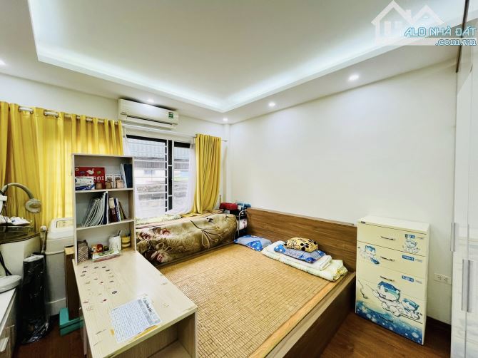 BÁN NHÀ NGÕ NÔNG GẦN PHỐ 7,5 TỶ 35m 5 TẦNG MT 4m CÁCH 10m Ô TÔ ĐỖ LẠC LONG QUÂN CẦU GIẤY - 4