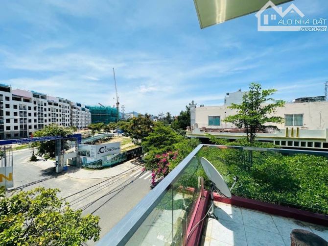 💥💥 Lô Góc 2 Mặt Tiền Phạm Hữu Kính View Cổng Dự Án Sun Cosmo,Giá Tốt Nhất Khu Vực 17.9Tỷ - 4
