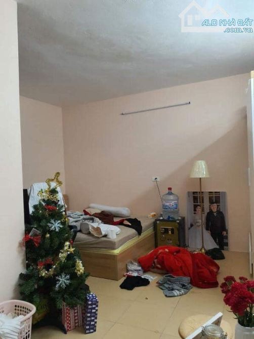 BÁN NHÀ NGÕ VĂN HƯƠNG ĐỐNG ĐA 25m 4T Mt 5m GIÁ 5 TỶ LÔ GÓC NGÕ THÔNG KINH DOANH. - 4
