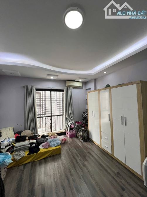 QUẬN 10, BÁN NHÀ 2 TẦNG, 48m2, SÁT MT NGUYỄN KIM, GẦN CHỢ NHẬT TẢO, NHỈNH 6 TỶ - 4
