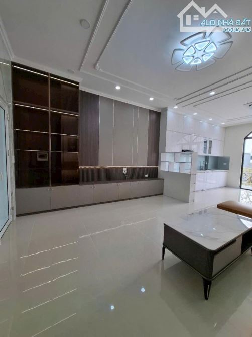 Bán gấp! Văn Phú, Hà Đông DT 50m2, 7 tầng, MT 5m, thang máy, ô tô tránh, vỉa hè, nhỉnh 19 - 4
