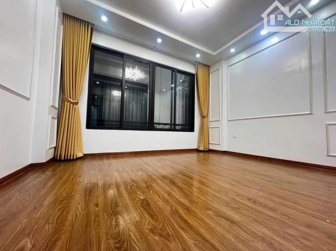 BÁN NHÀ TRẦN THÁI TÔNG GẦN PHỐ FULL NỘI THẤT GIÁ TỐT - 4