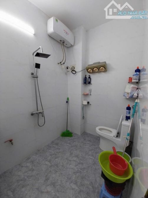 NHÀ ĐẸP DÂN XÂY PHỐ ĐÔNG THIÊN - VĨNH HƯNG - HOÀNG MAI- 5,4 TỶ - NGÕ THÔNG, Ở SƯỚNG - 4