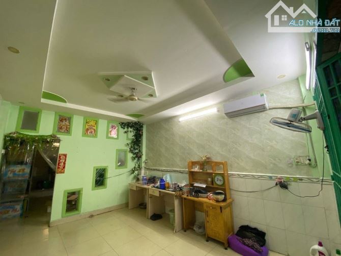 🏠 BÁN NHÀ HẺM XE TẢI – LẠC LONG QUÂN, P.1, Q.11 – GIÁ 6.7 TỶ – SỔ HỒNG CHÍNH CHỦ - 4