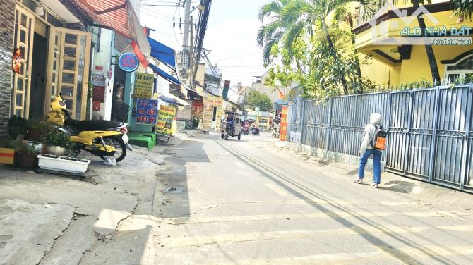 🌴 Gấp bán nhà 4 tầng trung tâm Hiệp Phú - 75mv, Hoàn công đủ, Hẻm xe hơi. Pháp lý chuẩn. - 4