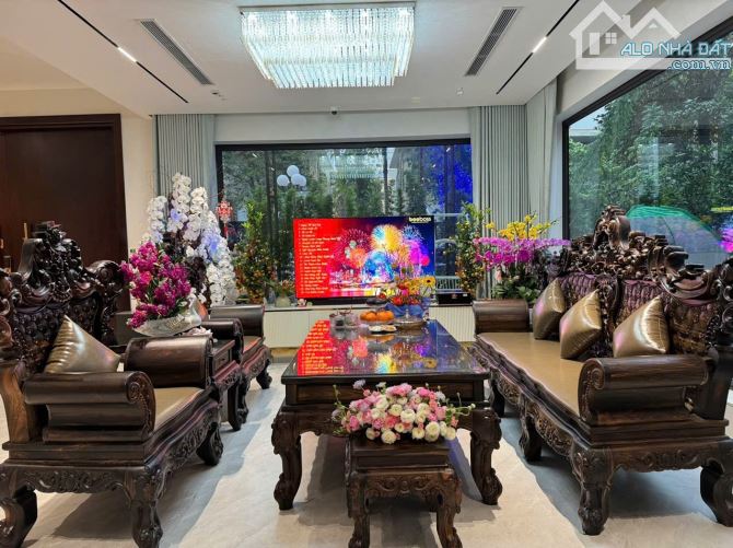 Bán biệt thự 3 mặt thoáng nội thất xịn xò, nhìn vườn hoa khu đô thị Hud - TP.Bắc Ninh. - 4