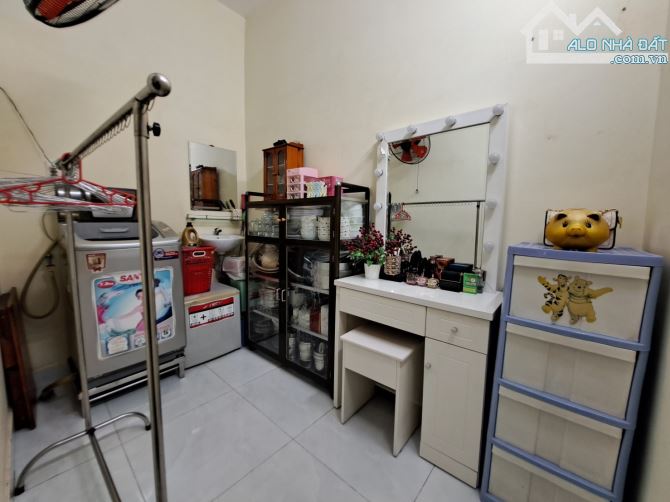 Bán nhà 1 trệt, 2 lầu tại hẻm 1734 lê văn lương - 4