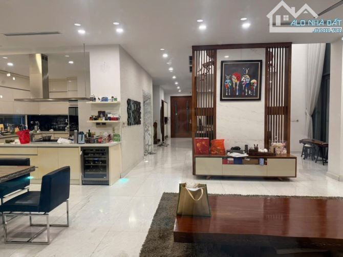 Bán biệt thự lô góc Hoa Sữa Vinhome Riverside Long Biên rộng 600m view sông có bể bơi - 4