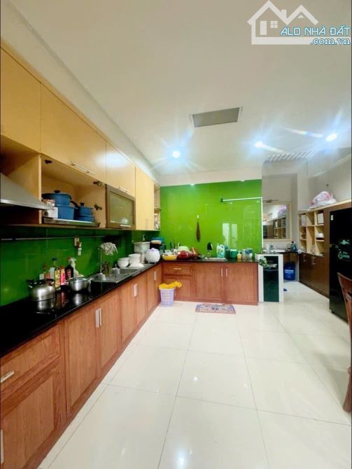 TT TÂN BÌNH-P7-BÀNH VĂN TRÂN-4TẦNG-52M2-5PN-2 GIẾNG TRỜI-VÀO Ở NGAY-NHỈNH 7TỶ TL - 4