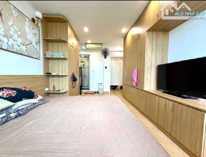 CC Cao Cấp/ 10.4 Tỷ/ 131 M2/ tầng 27/ Hoàng Đạo Thúy - 4