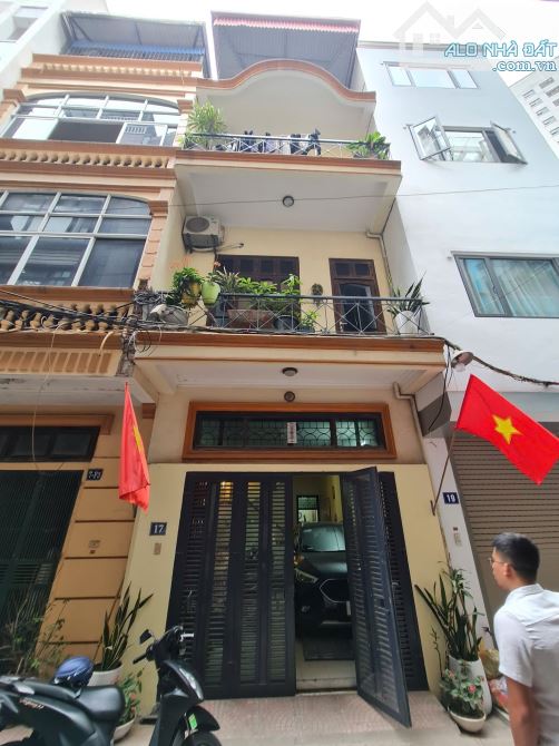 PHÂN LÔ VIP XUÂN LA – Ô TÔ TRÁNH – 2 MẶT THOÁNG – Ở & KINH DOANH ĐỈNH – GIÁ CHỈ 18 TỶ - 4