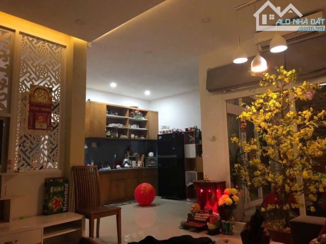 BÁN BIỆT THỰ MÁI THÁI - 182 M2 NGAY KHU LAVENDER CITY - 4