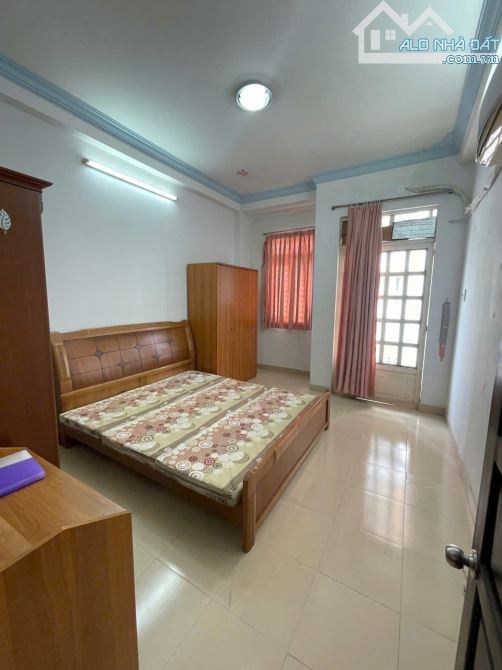 BÁN NHÀ 5 TẦNG - HẺM RỘNG 8M - Ô TÔ ĐẾN TẬN CỬA - P.HÒA THẠNH, Q.TÂN PHÚ - 4