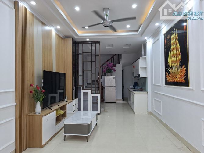 Bán nhà đường Bát Khối gần ngay TTTM Aeon Long Biên - 4