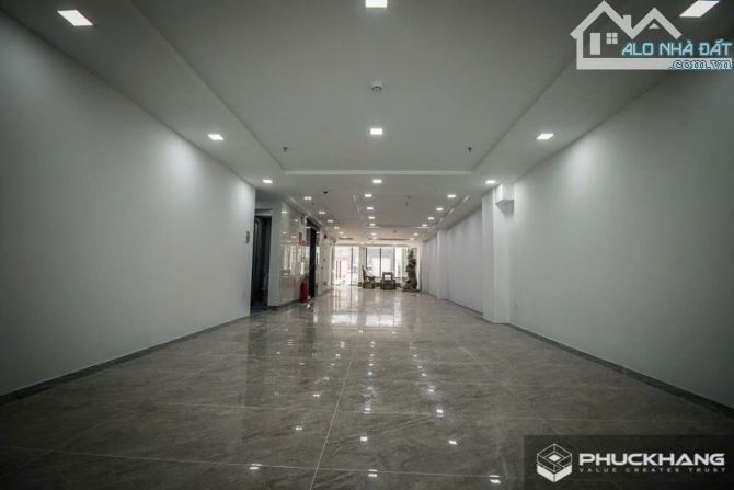 CHÍNH CHỦ CHO THUÊ TÒA NHÀ 103 BẠCH ĐẰNG , TÂN BÌNH - HẦM 9 TẦNG - 2000M2 SÀN -$: 320 TRỆU - 4