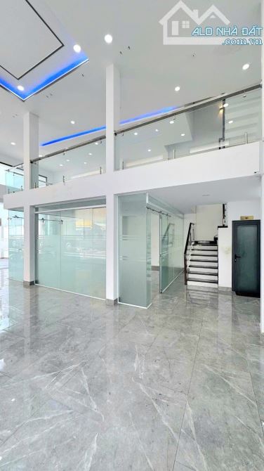 TÒA VĂN PHÒNG - 5 TẦNG GÓC 2 MT TÂN PHÚ - 8.5X18M - KD ĐỈNH - HƠN 18 TỶ - HIẾM CÓ TÂN PHÚ - 4