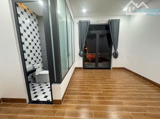 Nhà SHR 1 trệt 2 lầu tại Phú Hòa, Thủ Dầu Một, 5x20, Thổ cư, Nhỉn 4 Tỏi TL nhanh - 4