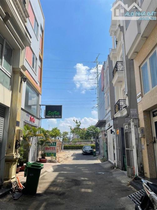 🏠 Nhà 13 Phòng, Dòng Tiền 35 Triệu/Tháng — Vị Trí Vàng Ngay Phạm Văn Đồng, Bình Thạnh! - 4