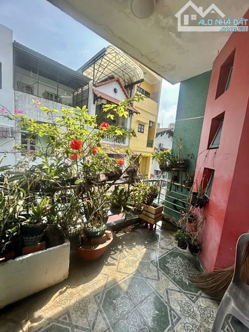 ✨ NHÀ 3 TẦNG, HXH THÔNG, 66M2 (THÔNG SỐ TUYỆT ĐẸP: Ngang 5.2M x Dài 13M) Vuông A4 - 6,5 TỶ - 4