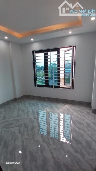 Bán nhà Bắc Từ Liêm mặt ngõ kinh doanh ô tô tránh 4 tầng kinh doanh chỉ hơn 6 tỷ - 4