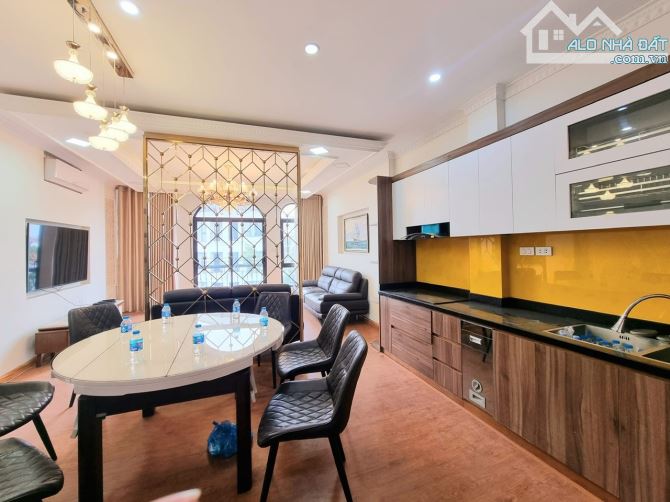 Siêu Phẩm, Cầu Giấy - Võ Chí Công, ô tránh, 7 tầng thang máy mt 5m, giá 21.5 tỷ. - 4