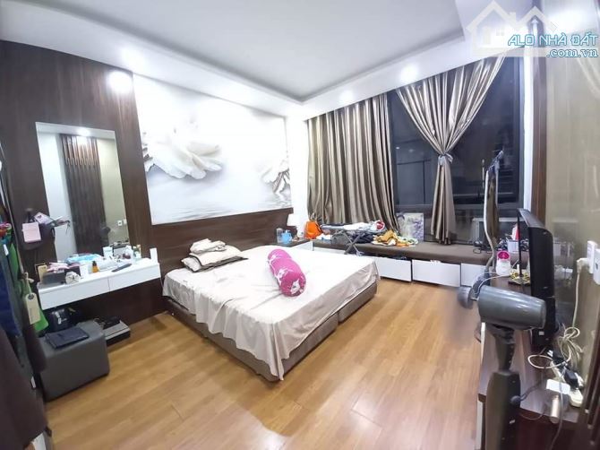 BÁN NHÀ XUÂN LA TT TÂY HỒ Ô TRÁNH VHE KD VP 110M 6T MT9M CHỈ 43.5 TỶ. - 4