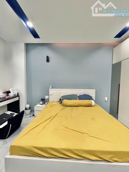 Bán nhà 3 tầng mới- đẹp Tây Lân, full nội thất, ô tô đỗ cửa –55m² - 4PN, , chỉ nhỉnh 4 tỷ - 4