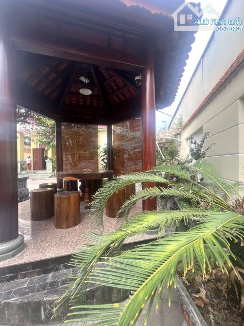 Bán biệt thự Đông Hoà, Dĩ An - 550m2 - giá 22.9 tỷ - 4